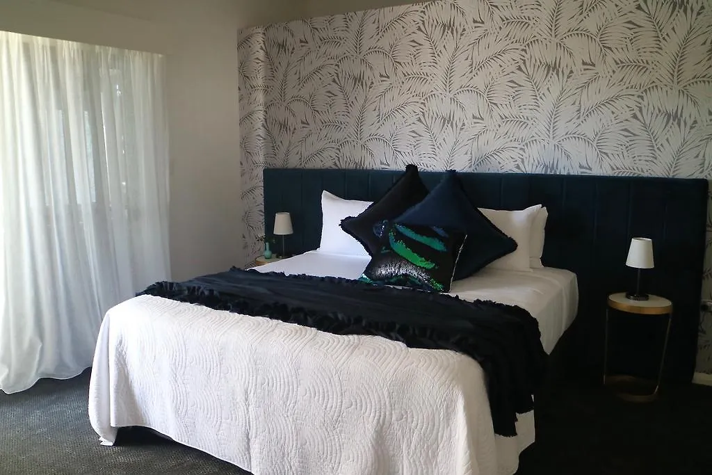 Rooftop Byron Byron Bay Apartment
